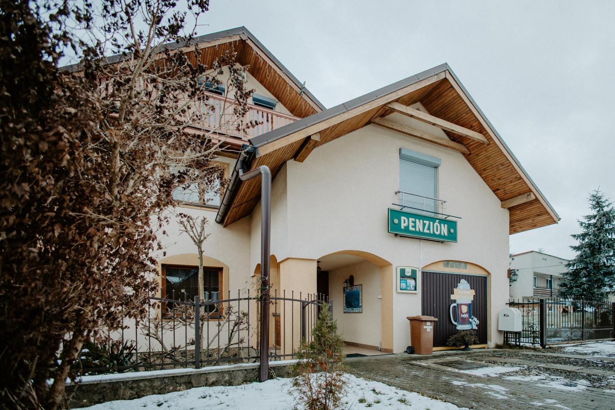 Penzion Gaboltov Hotel Exterior photo